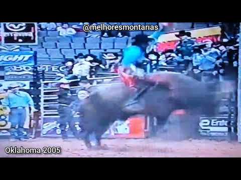 Rogério Ferreira dos Santos x Mossy Oak Mudslinger - PBR Oklahoma 2005
