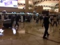 فيديو: الأمطار تخترق سقف مطار