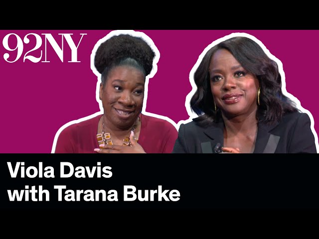 Vídeo relacionado con Finding Me: The moving and deeply personal memoir from Viola Davis, an instant no.1 Sunday Times bestseller