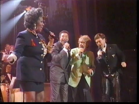 ARETHA FRANKLIN & FRIENDS : Duets