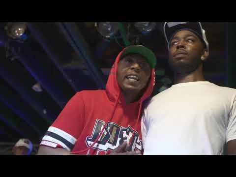 Penny Henny vs Tommy Brown