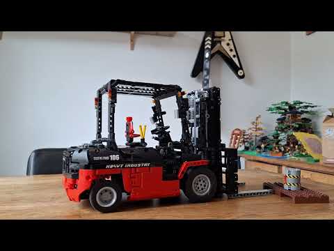 Mould King 13106 Forklift review!