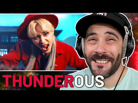 K-POP PRODUCER Reacts to STRAY KIDS  - '소리꾼' Thunderous