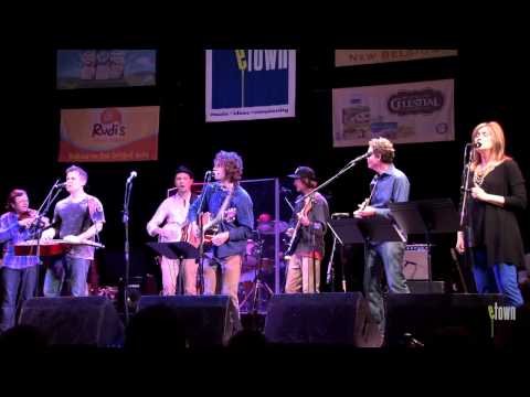 eTown Finale with The Infamous Stringdusters & Zach Heckendorf - You Don't Know How It Feels (Live)