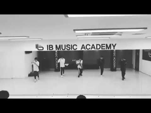 Txt members dance the music of senior bts