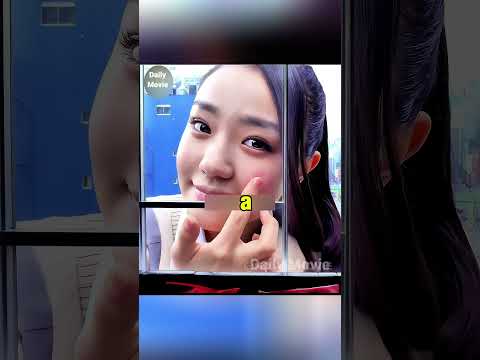 Flirty Titan Doing Makeup 😂 | Giant Lipstick Moment #Titan #FunnyShorts #GiantGirl