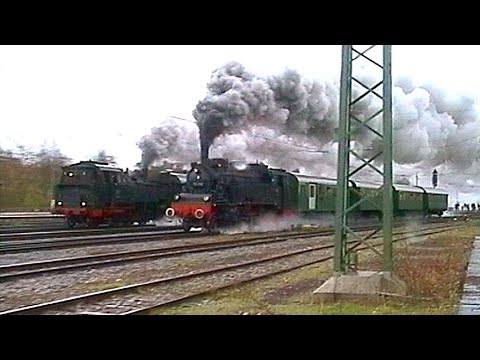 Im Parallelflug aus Tübingen raus 75 1118 und 64 419