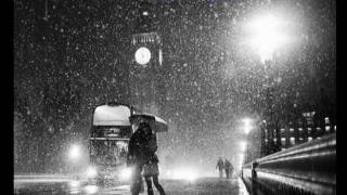 BOULEVARD ♠ RAINY DAY IN LONDON. ♠ HQ