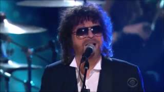 Jeff Lynne&#39;s ELO Performed Evil Woman &amp; Mr  Blue Sky at 2015 Grammys Award ft  Ed Sheeran 1080p 30fp