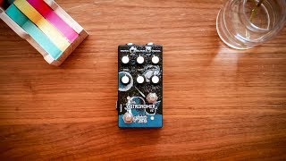 Video thumbnail for Matthews Effects The Astronomer V2 (demo) by Living Room GD