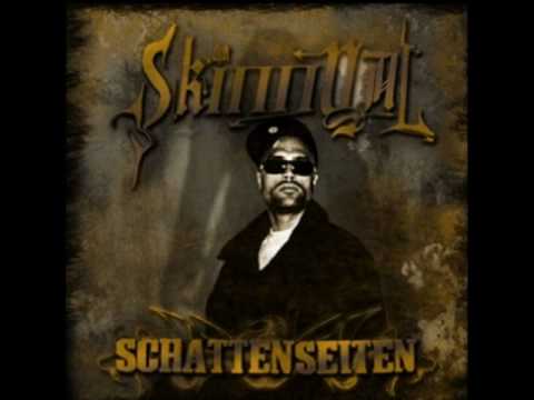 Skinny al Auf die Knie