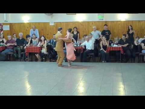  Sol Cerquides  and  Ariel Manzanares  are  dancing  to  the  milonga  "  La Espuela  "