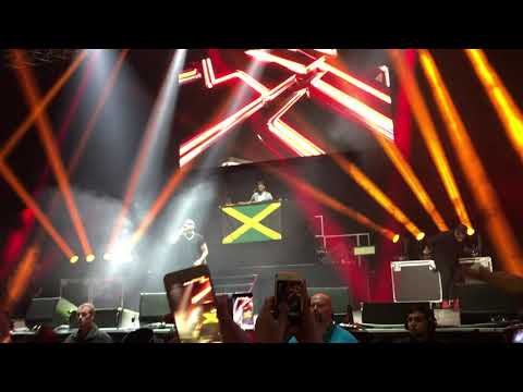 Sean Paul ft Blu Cantrell Breathe - arena Birmingham 8/11/17