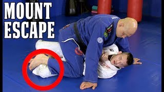 Advanced Elbow-Knee Escape vs Mount
