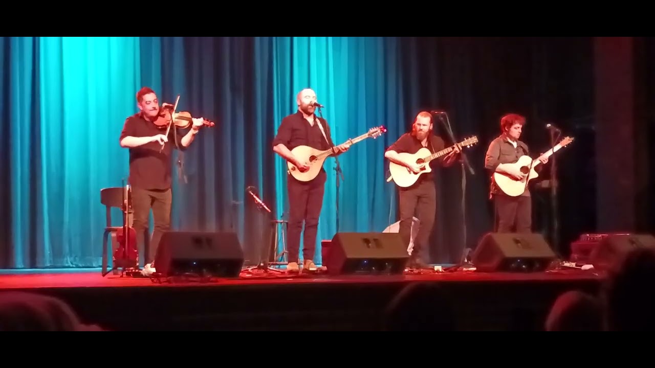 Rum ragged at the Astor theater.  Newfoundland music at there best . Great show guys thanks. 