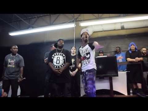 Headache vs Chuck Deezy