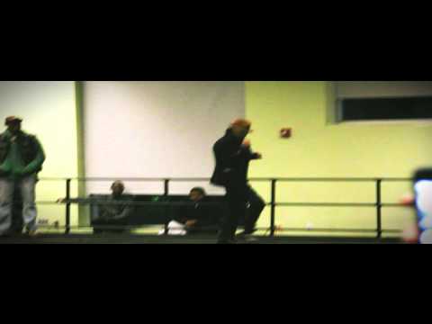 Fonzworth Bentley Shows new dance called "Moving Sidewalk"