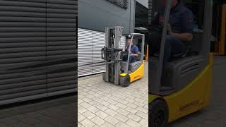 판매 중인 삼륜 지게차 Jungheinrich EFG218k - 이미지 4 | Forkliftonline KR 삼륜 지게차 Jungheinrich EFG218k | 이미지 4 - Forkliftonline