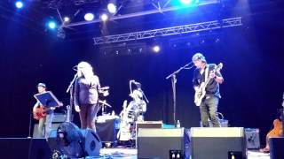 LUCINDA WILLIAMS  - DUST / LIVE GENEVE PARC LAGRANGE (2016)