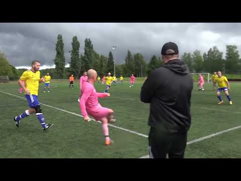 Dominoiden kohti välierää / Sibbo-Vargarna - SuxiBoxit / M40 SM