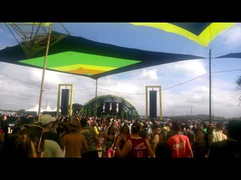 Querox - Tripical Moon na Equilibrium Festival