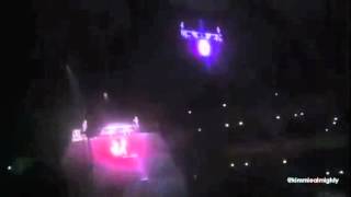 Chris Brown: Give it away