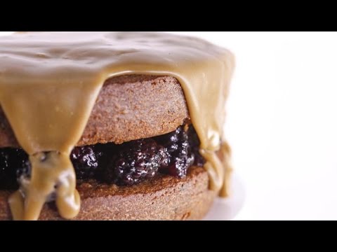 download lagu mp3 mp4 Chocolate Cake With Blackberry Jam, download lagu Chocolate Cake With Blackberry Jam gratis, unduh video klip Chocolate Cake With Blackberry Jam