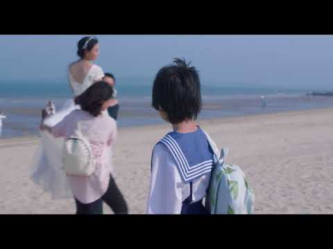 『天使は白をまとう』(Angels Wear White)