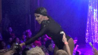 Raven: &quot;Breaking Up The Girl&quot; @ Showgirls!