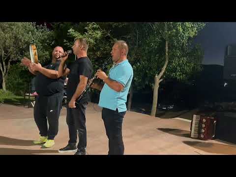 Gjergji Velo live Baba Tomorri ,restorant Amarildo Llanaj Edmond Dimo, Rolandi Tole, Andon Llanaj