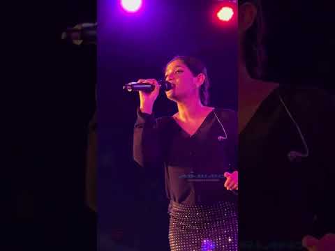 සිත සැනසුම වින්දෙමි ඔබ හින්දා | Windy Gunathilake