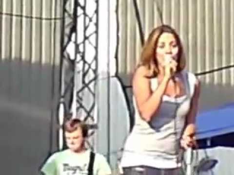 Aneta Langerová - Dokola - Trnkobraní, Vizovice 2011.MP4
