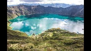 preview picture of video 'Laguna De Quilotoa, Ecuador. International CV Boy'