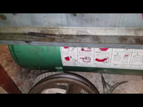 Rusted cylinder head on old sears air compressor pump