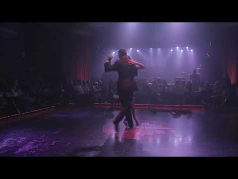 Rodrigo PALACIOS y Karina COLMEIRO dance "ENSUEÑOS" by Quinteto Real from "Café de los Maestros"