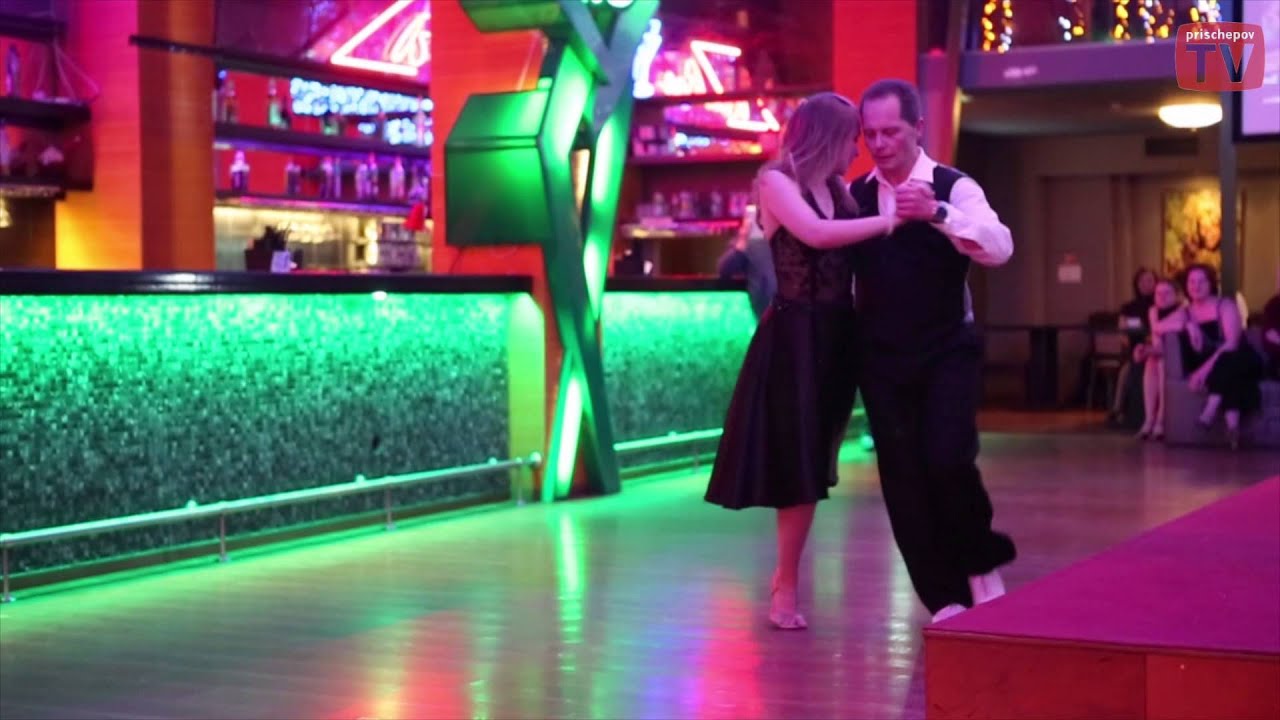 Roman Konyshev & Julia Yukhina, 4-4, Edgardo Donato & Sus Muchachos, El Huracan