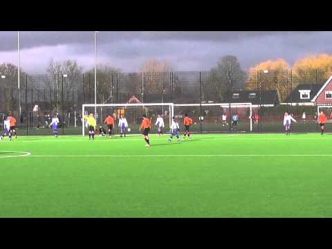 11 januari 2014 VV De Meern A1 - Elinkwijk A1 vr 2-4 Prima redding keeper Elinkwijk