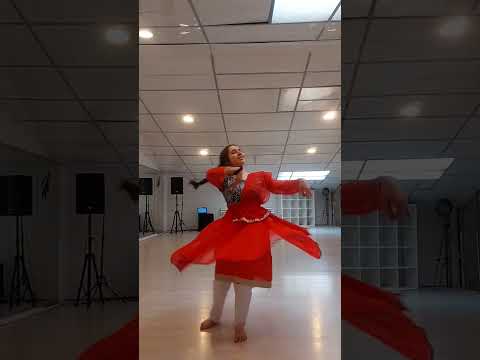 Mailenie Kathak dance video