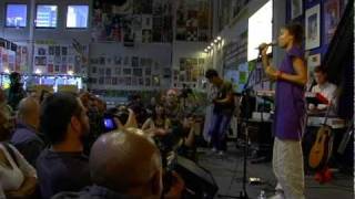 Nneka - Kangpe (Live at Amoeba)