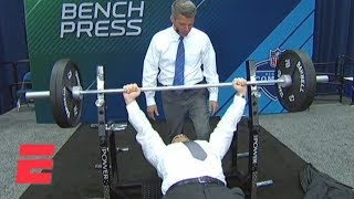 Did ESPN NFL Insider Adam Schefter Really Bench Press 225 Pounds? | ESPN