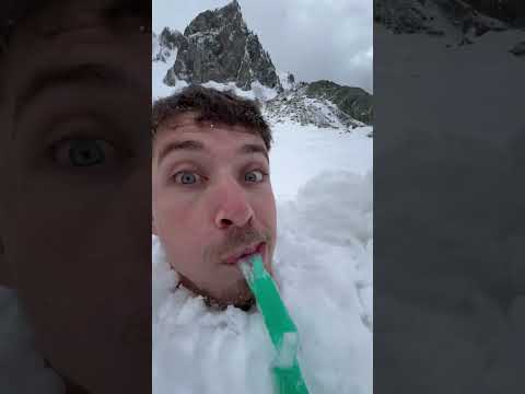 Le dernier qui sort de la neige a gagné ! (Nouvelle vidéo)