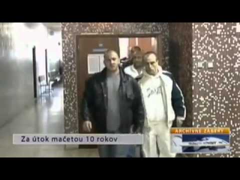 Robert Ficu pred sudom