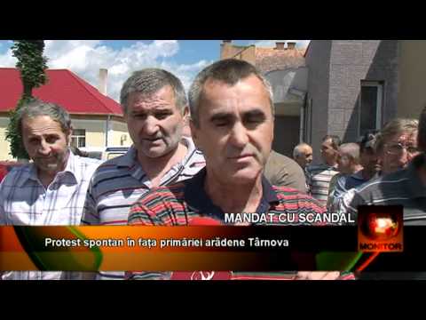 Scandal electoral la Târnova! Sute de oameni au protestat contra lui Farcaşiu!