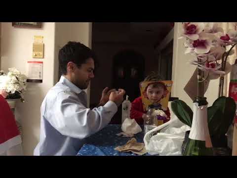 2017-12-28: Ryan plays pie face