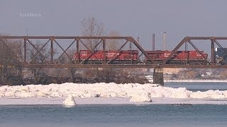 preview picture of video '(1) CP 247 @ Fort Erie  Jan. 16 2014'