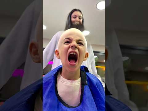 Crazy barber makes girl bald 😱👻♥️#shorst