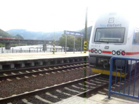 Odjezd osobního vlaku 6915 z Ústí nad Labem hl.n.