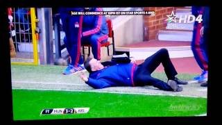 Louis Van Gaal&#39;s dive HD - LVG takes a fall