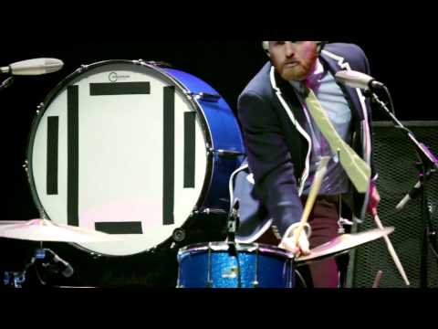 Darren King -- Guitar Center Drum-Off 2012 (Part 1 of 4)