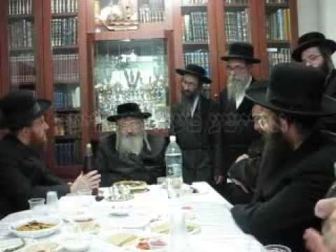 Shomrei Emunim Rebbe Of BB Visiting Arad - Cheshvan 5773